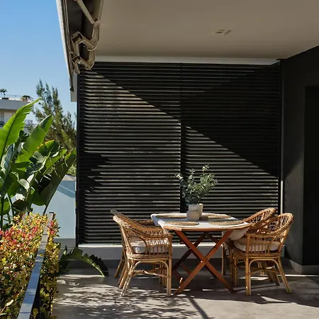 Apartment South Coast Oasis