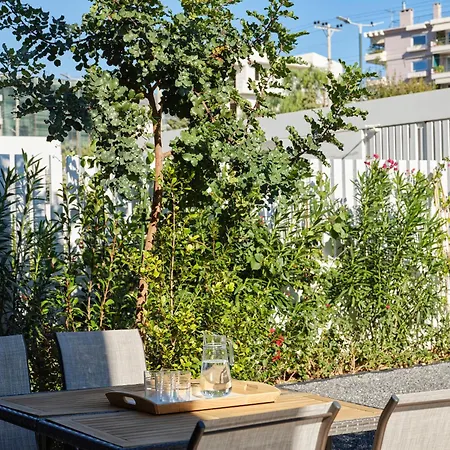 South Coast Oasis Apartment *